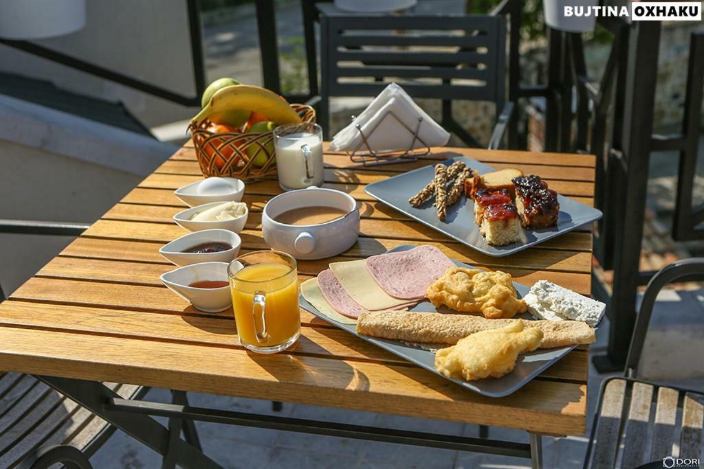 Hotel Bujtina Oxhaku Korcza Zewnętrze zdjęcie